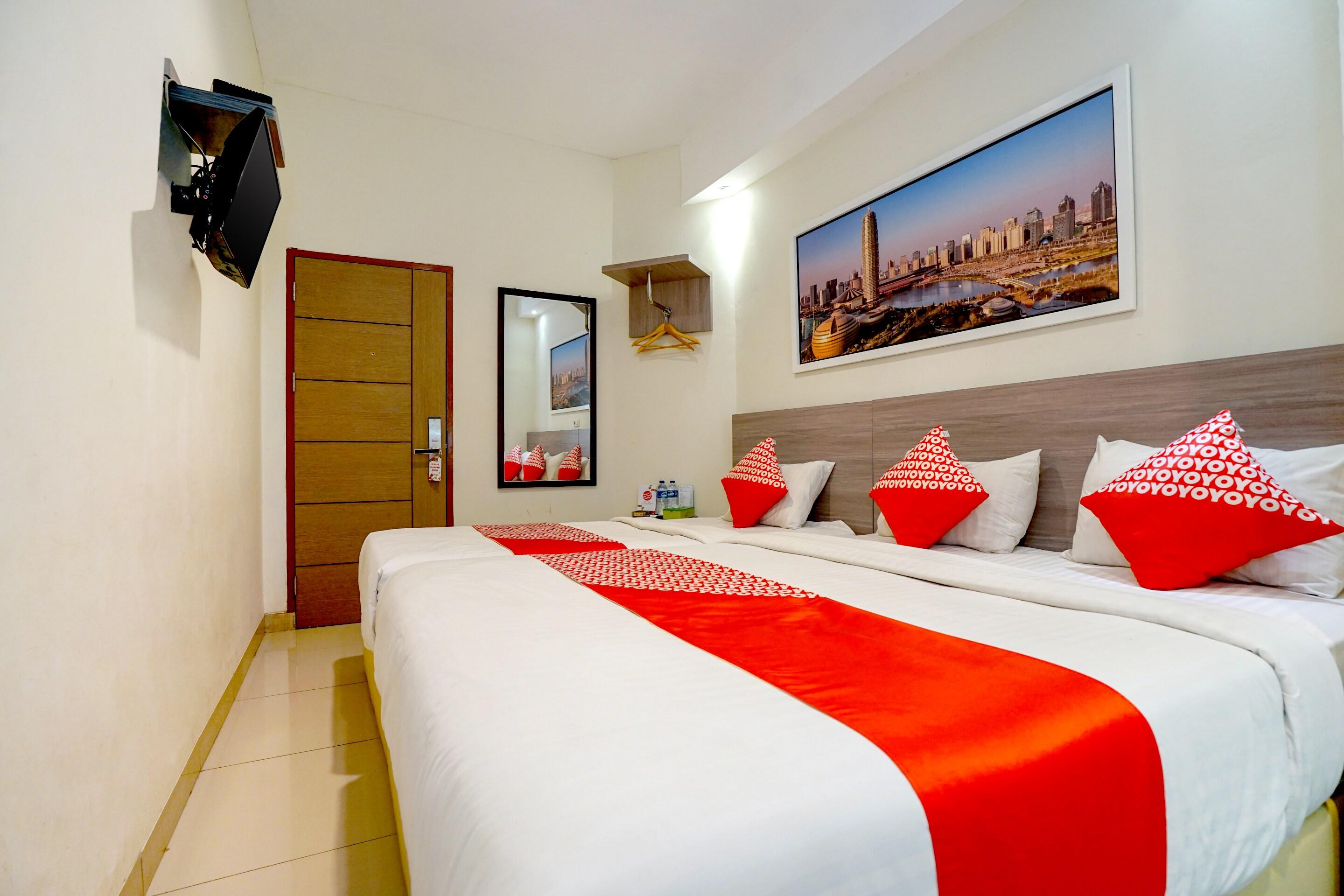 Oyo 251 The Maximus Inn Hotel Palembang Eksteriør billede