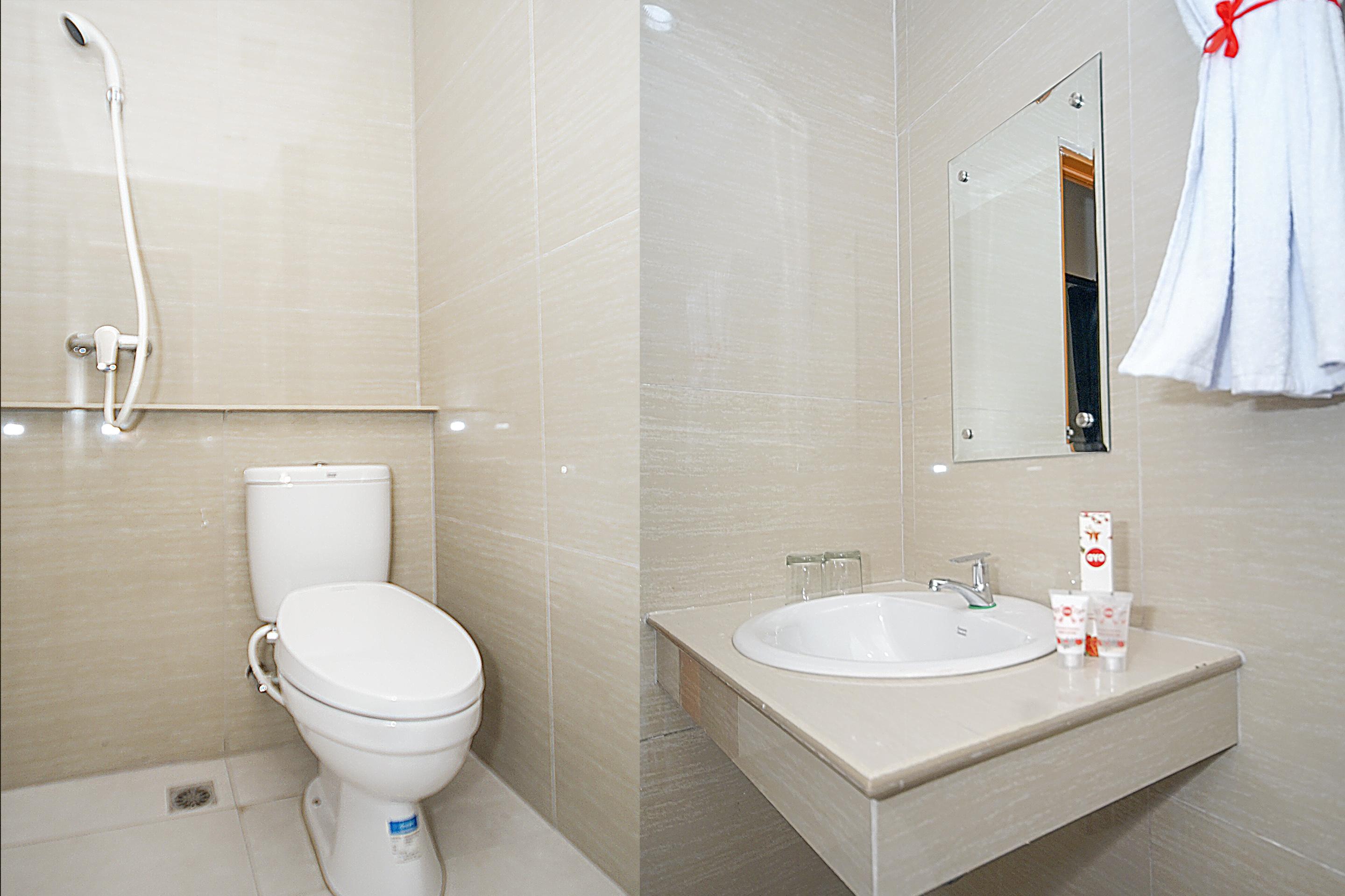 Oyo 251 The Maximus Inn Hotel Palembang Eksteriør billede