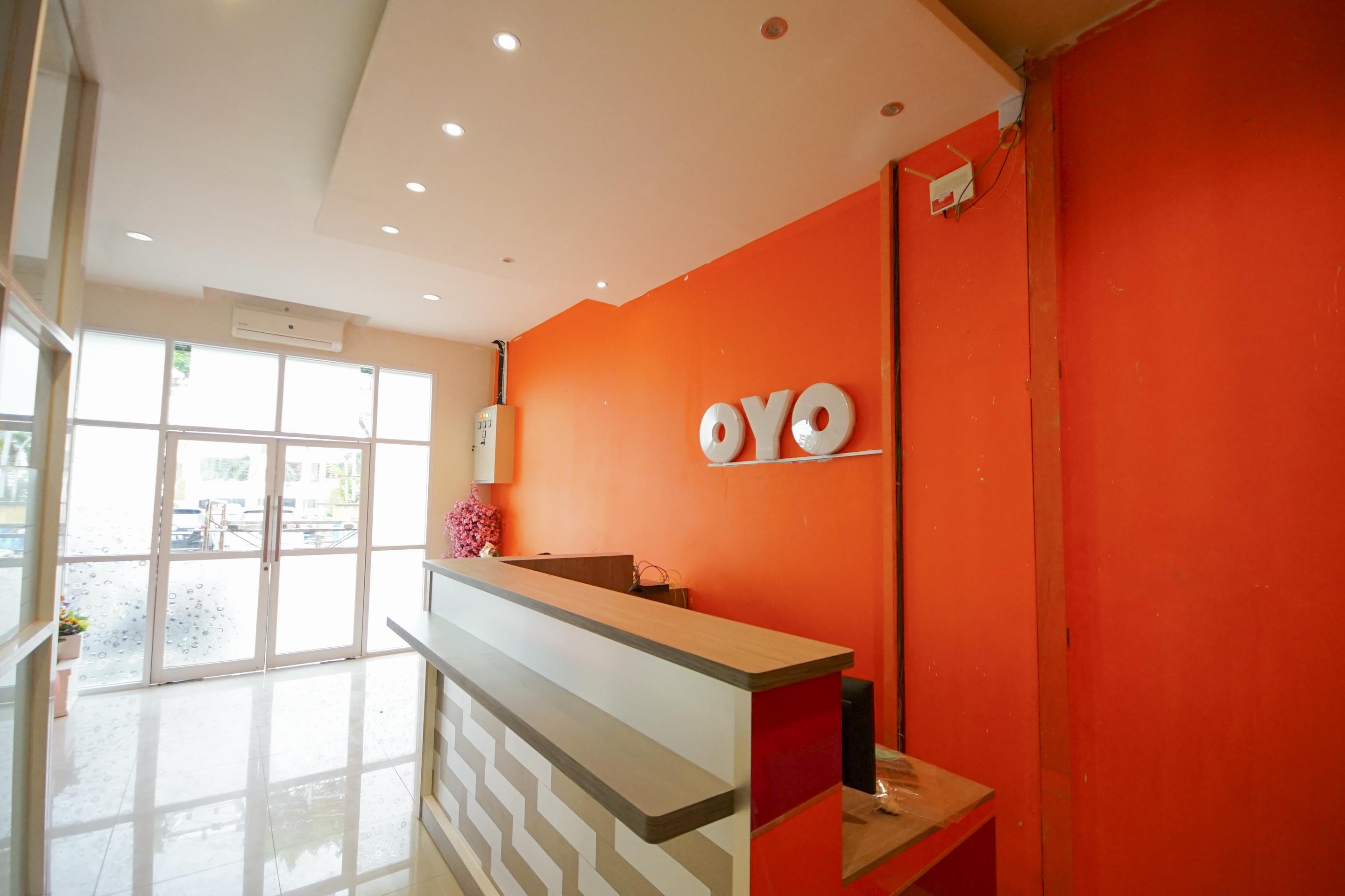 Oyo 251 The Maximus Inn Hotel Palembang Eksteriør billede